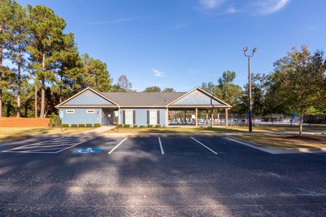 Building Photo - 4001 Ellington Dr