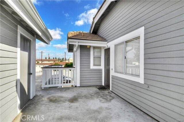 Building Photo - 10411 W Garden Grove Blvd