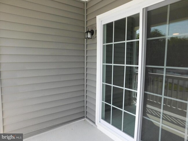 Building Photo - 165 Natalie Rd