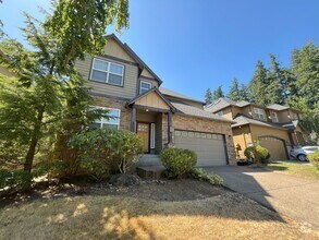 Building Photo - Bright & Airy Home with Granite Kitchen, V...