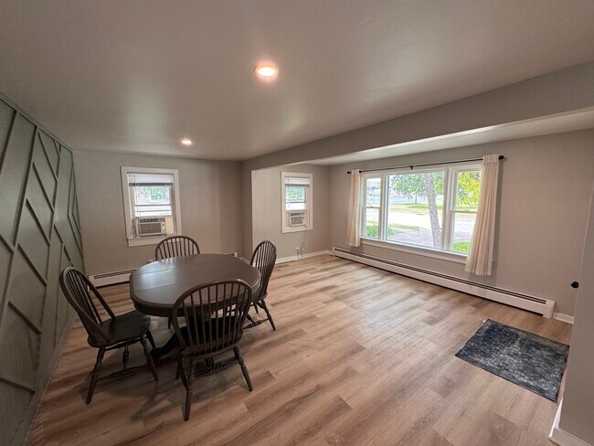 Building Photo - 19 Stryker Ave