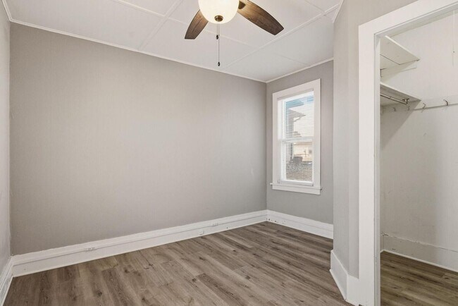 Building Photo - Beautiful, Remodeled Onalaska HOME for Rent!