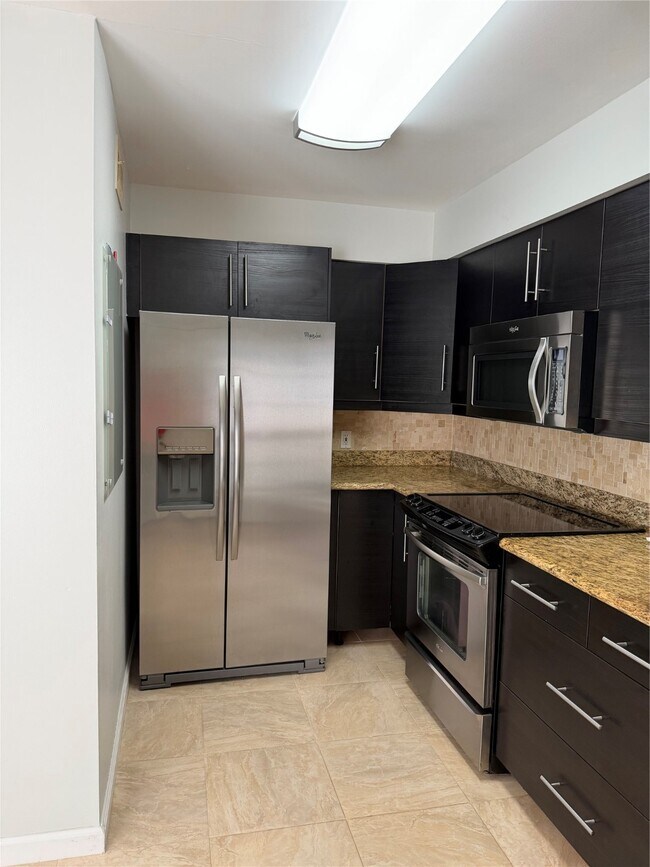 Building Photo - 10328 Longmont Dr