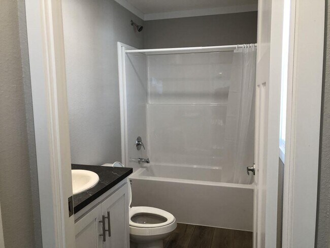 Building Photo - 1801 W 92nd Ave