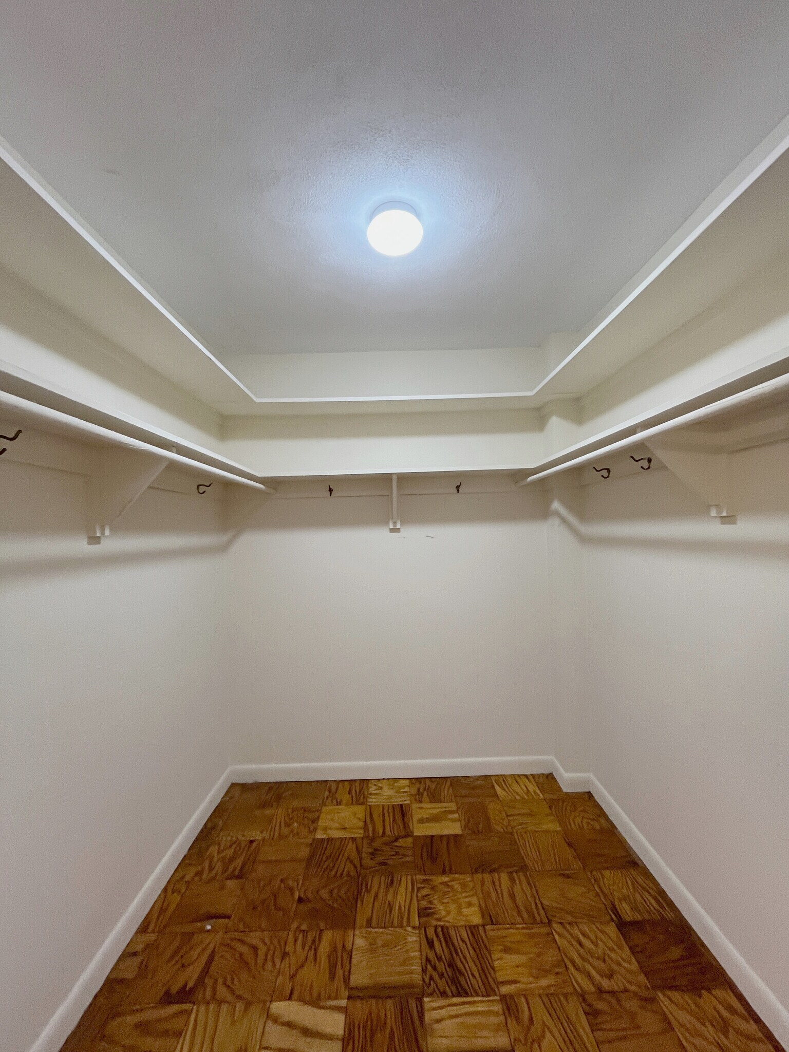 Building Photo - 75 Monmouth St