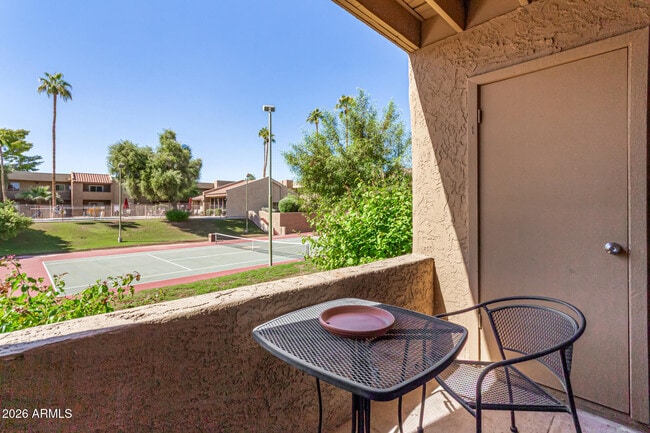 Building Photo - 5877 N Granite Reef Rd