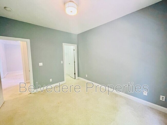 Building Photo - 4204 Peppervine Trail