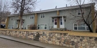 Building Photo - 27 9th St