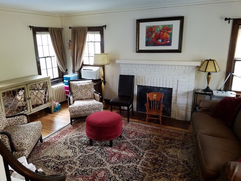 Living Room - 1347 W Highland Pkwy
