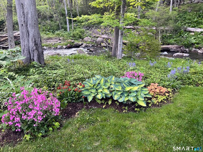 Building Photo - 21 Old Mill Rd