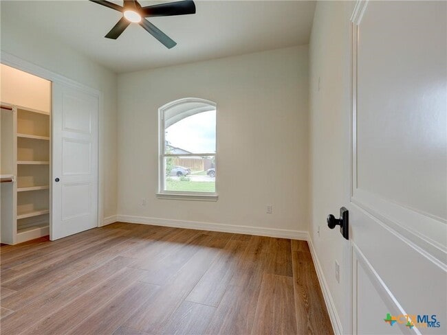 Building Photo - 505 Magan Ln