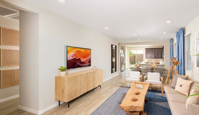 From the entry - Bright Greatroom - 9509 W Sells Dr
