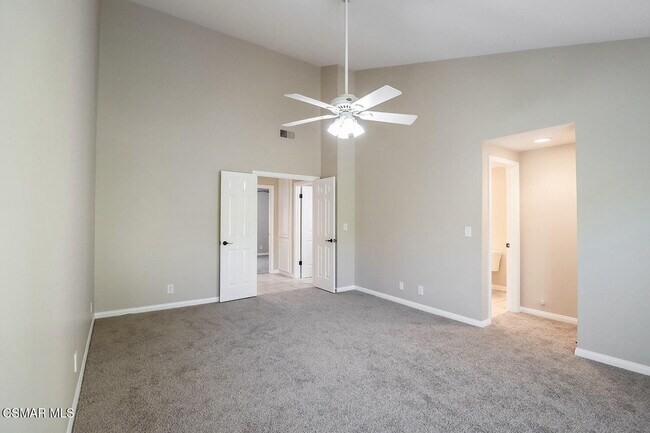 Building Photo - 1046 Barrow Ct