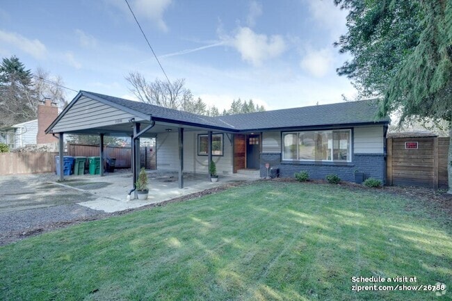Building Photo - 14046 Meridian Ave N