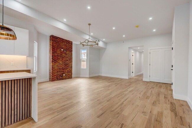 Building Photo - 45 Booraem Ave