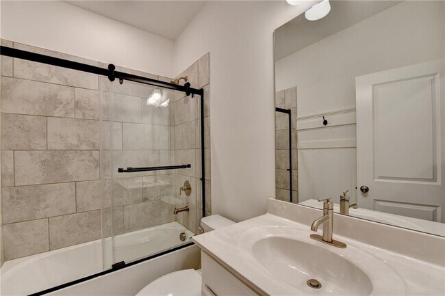 Building Photo - 2689 Richmond Row Dr