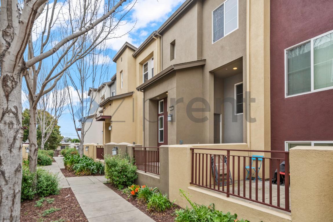 Building Photo - 2858 10th St