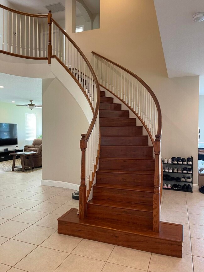 Building Photo - 9828 Stover Way