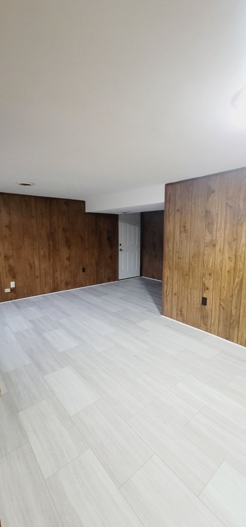 Building Photo - 8578 Kirsch Rd