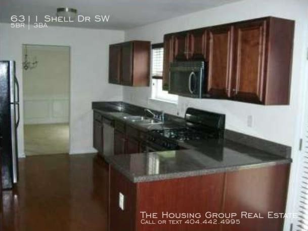 Building Photo - 5 bedroom in Atlanta GA 30331