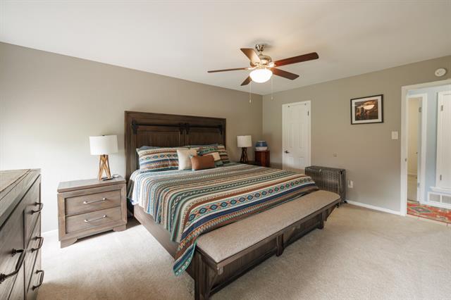 Building Photo - 857 Chanticleers Ln
