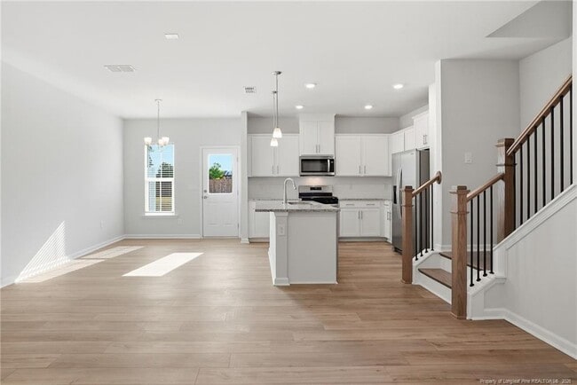 Building Photo - 1952 Dapple Dr