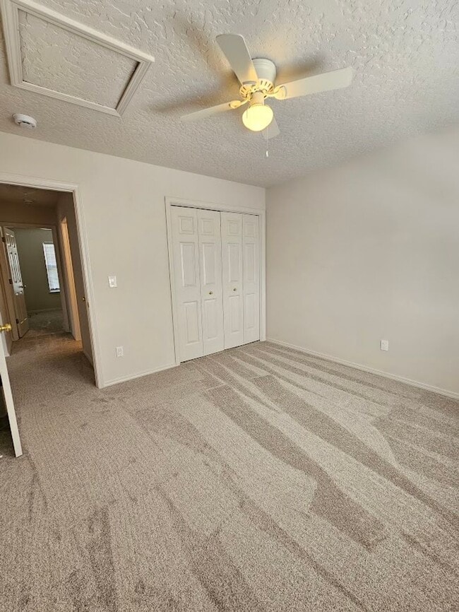 Building Photo - NEW TO MARKET 4 Bedroom Home - Central Mer...
