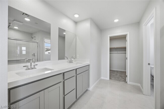 Building Photo - 872 Angwin Ln