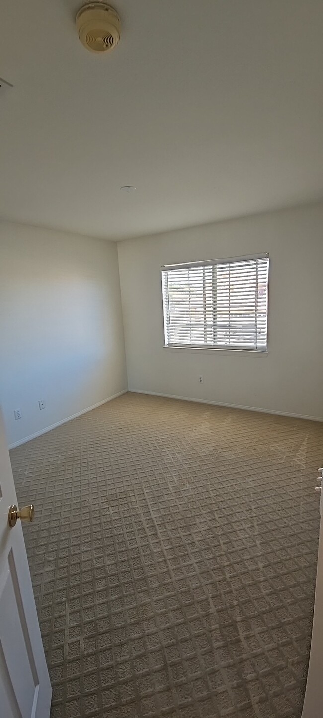 Building Photo - 1726 Amberidge Way
