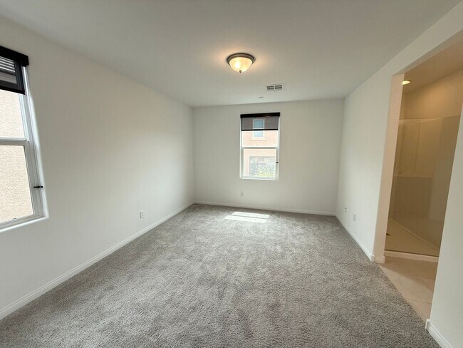 Building Photo - Brand-New 4-Bedroom Home in Cadence with Mountain Views & Modern Upgrades