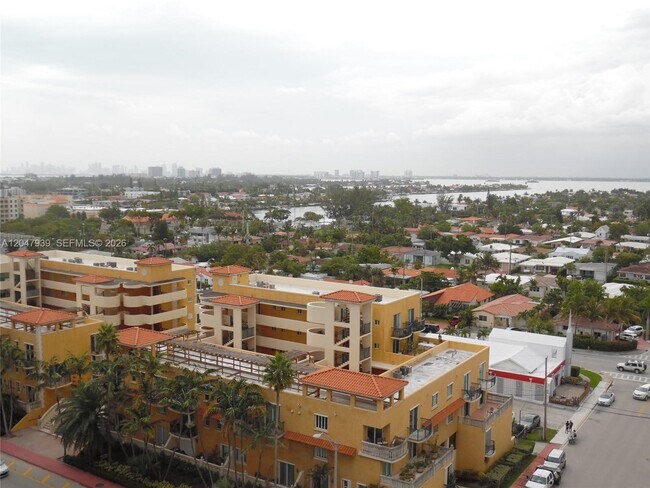 Building Photo - 8911 Collins Ave