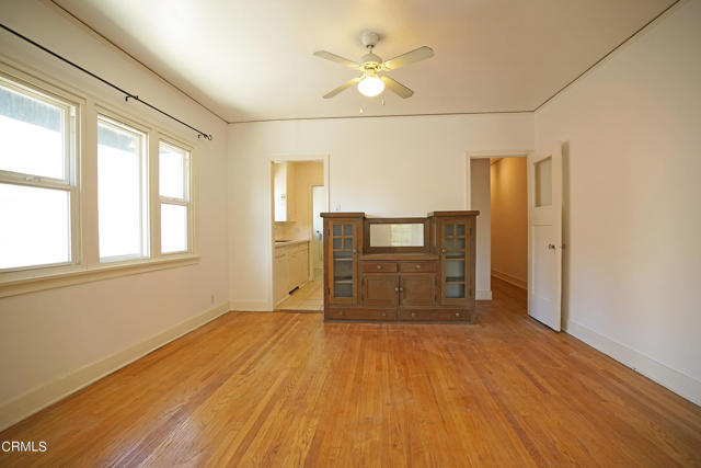Building Photo - 1104 Maple St