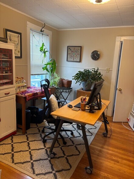 Building Photo - 14 Virginia St