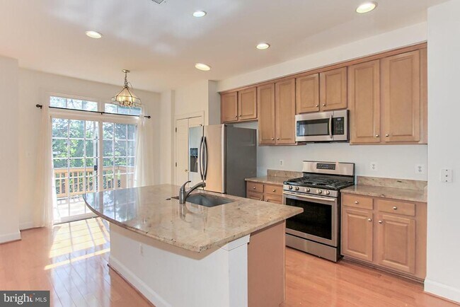 Building Photo - 146 Herndon Mill Cir