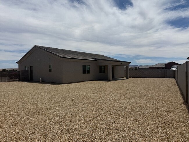 Building Photo - New Build 3 Bedroom 2 Bathroom