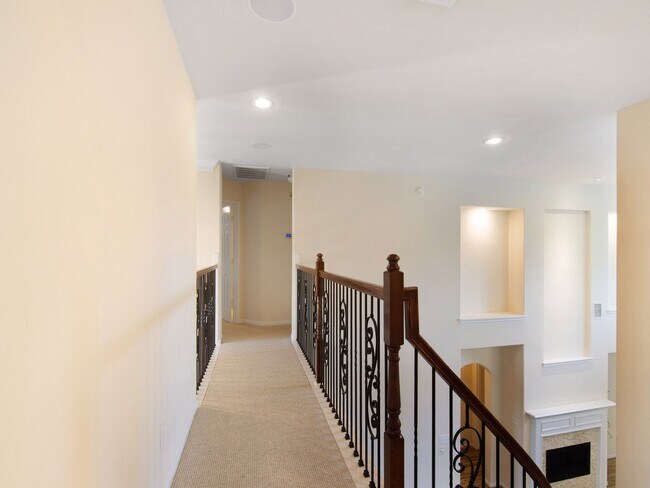 Building Photo - 6406 Pine Reserve Dr