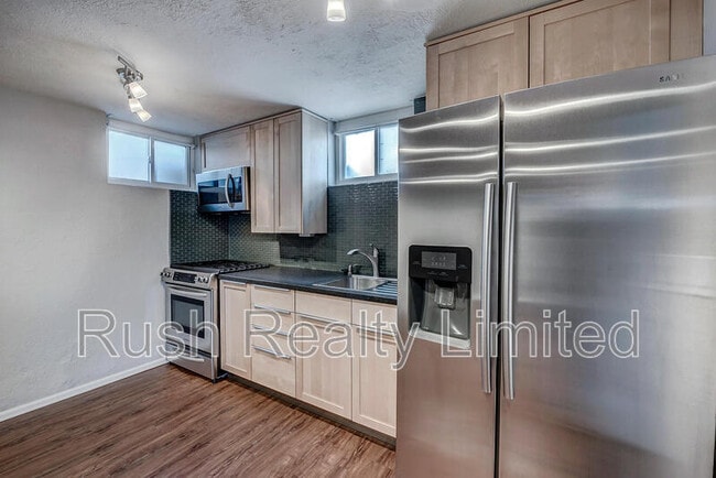 Building Photo - 4745 W 13th Ave