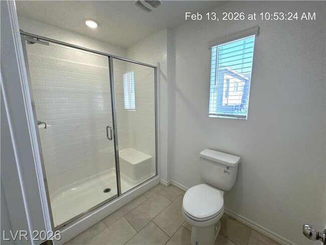 Building Photo - Stylish Gated Northwest Townhome with Open Living & Modern Finishes!