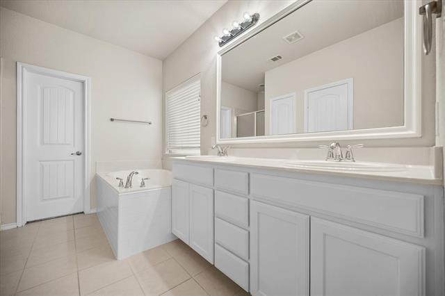 Building Photo - 1449 Elkford Ln