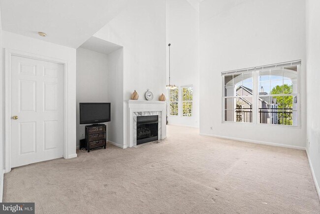 Building Photo - 46628 Drysdale Terrace