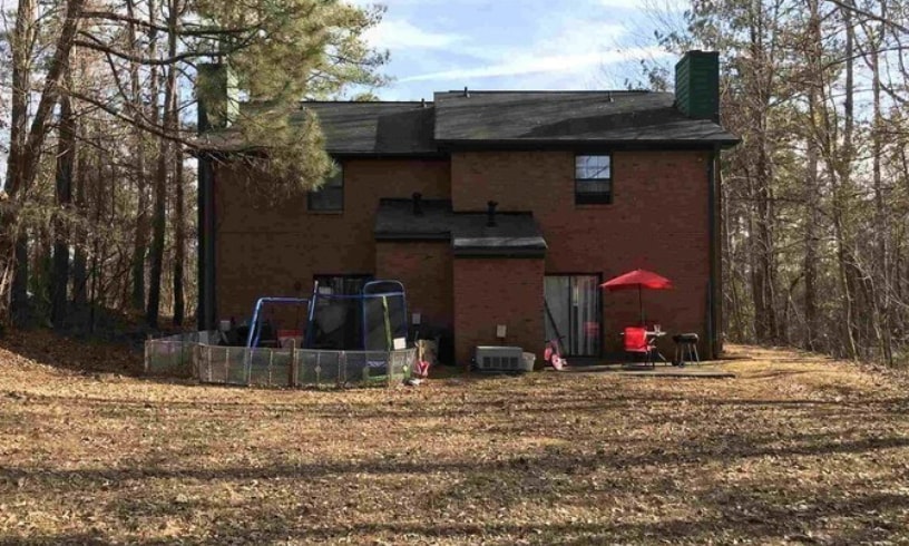 Building Photo - Room in Townhome on Patterson Cir