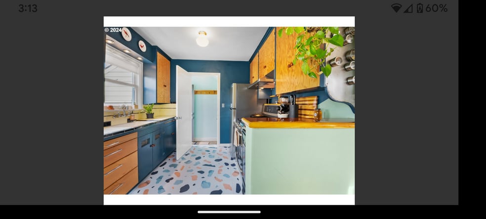 Kitchen - 5625 SE Powell Blvd