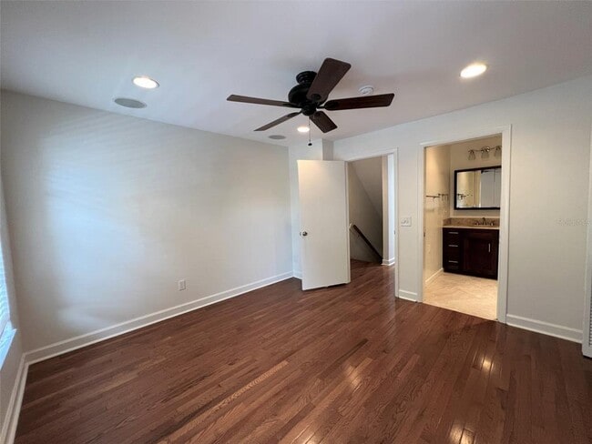 Building Photo - 3009 W Grovewood Ct