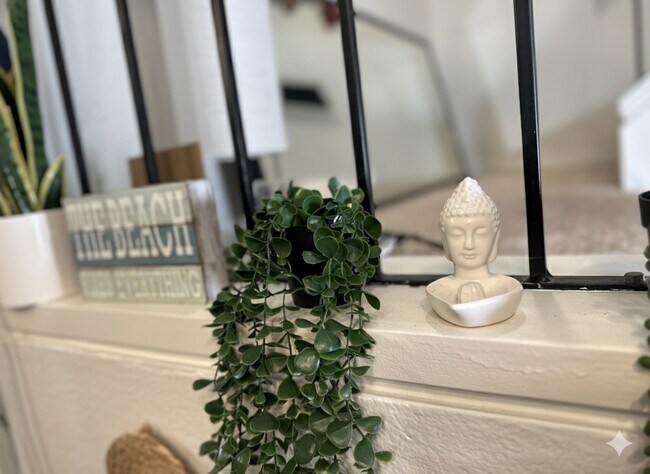 Building Photo - 4010 Layang Layang Cir