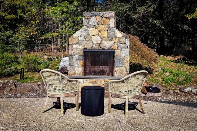 Building Photo - 188 Godfrey Rd E