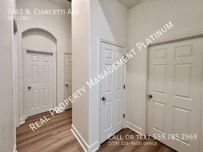 Building Photo - 7363 N Ciancetti Ave