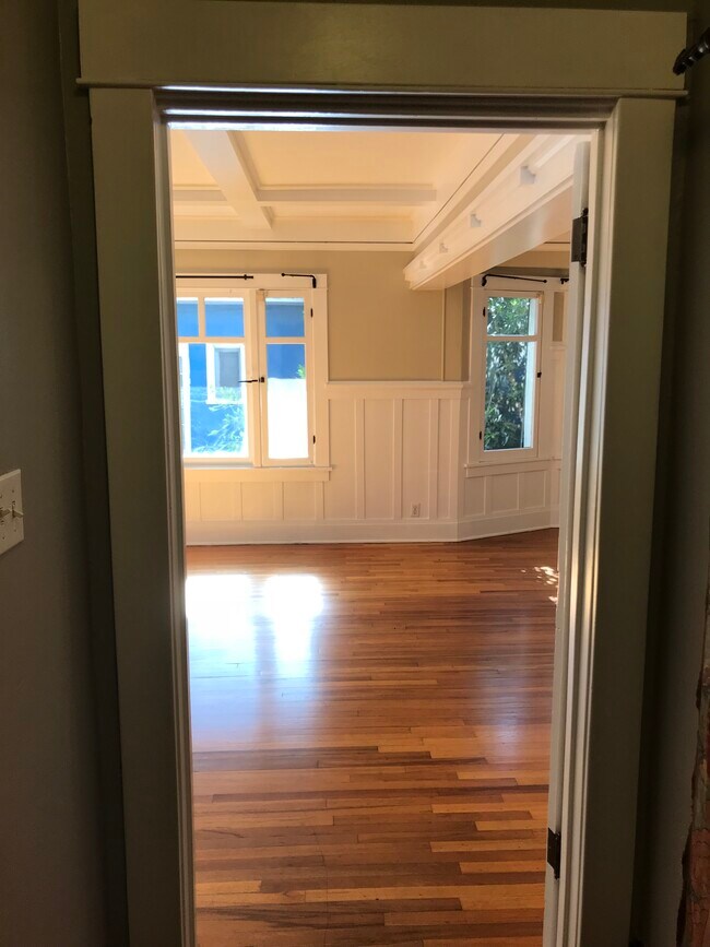 2nd floor landing/entrance to living room - 839 E Ocean Blvd