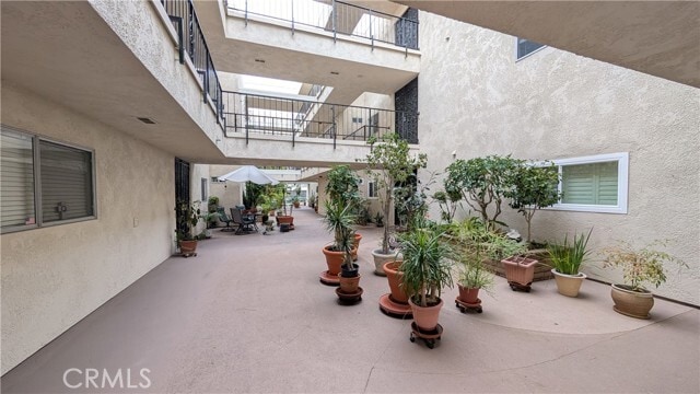 Building Photo - 2385 Via Mariposa W