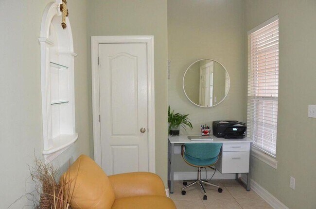 Building Photo - 4230 Jade Loop