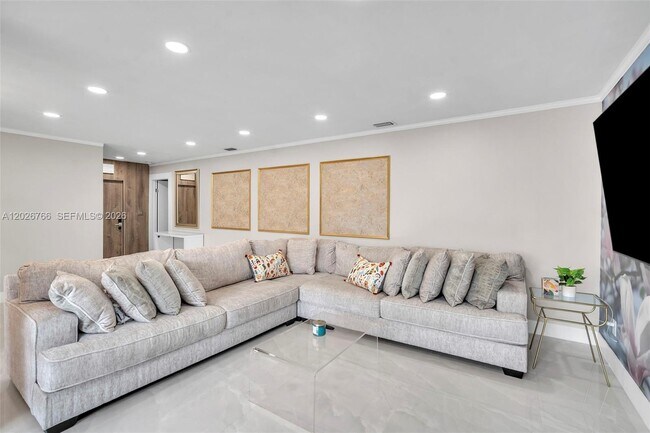 Building Photo - 3571 Magellan Cir